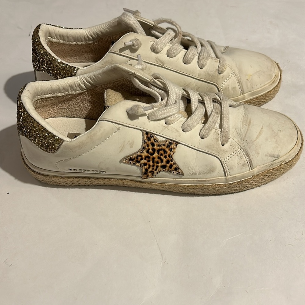 Vintage Havana Sneakers White and Gold Size 9